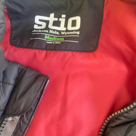 Stio jacket - Picture 3 of 7